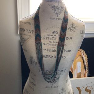 BEAUTIFUL BRAND NEW NWOT LONG BEADED NECKLACE💕